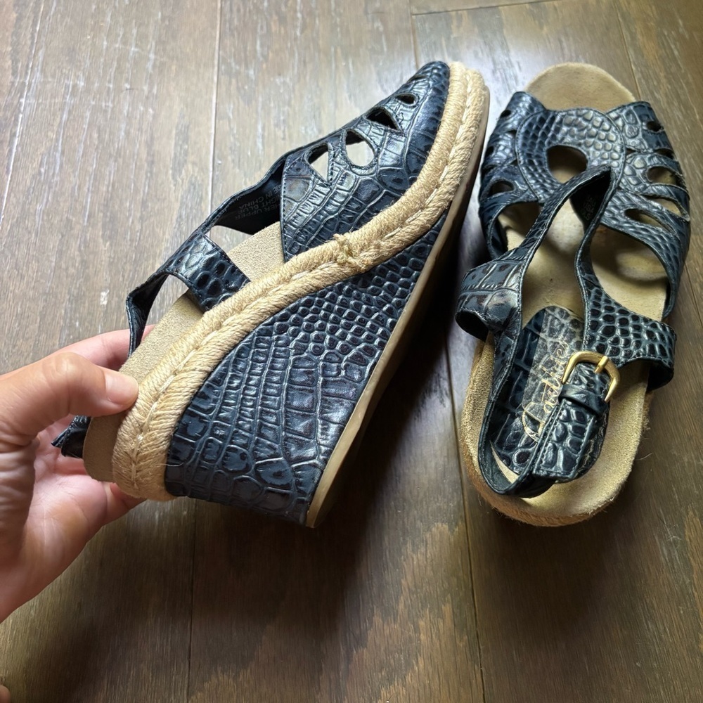 Earthies blue leather Wedges - Picture 4 of 7